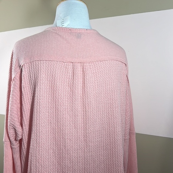 Gibsonlook Nordstrom Pink Waffle Long Sleeve Henley Barbie Top in Blush Small - Picture 4 of 6